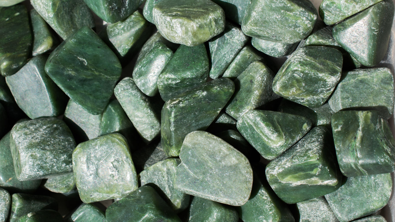 Jade Stone: Discover Its Origins, Powers And Virtues