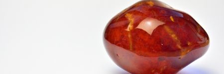 The Properties Of Carnelian: A Stone Of Blood And Love