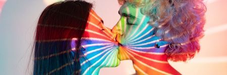 How Does A Twin Flame First Kiss Feel? - It's Full Of Passion