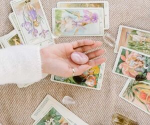 8 Questions To Ask Yourself Before Consulting A Psychic Reader