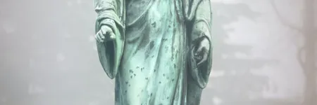 Archangel <i>Raziel</i>: keeper of secrets and dreams