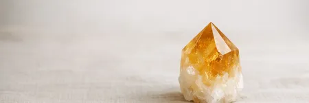 Citrine Stone: Meaning, Properties and How to Use It