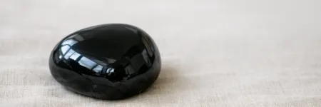 Obsidian Stone: Meaning, Properties and Cleansing