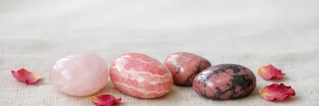 7 Stones to Attract Love and Keep It