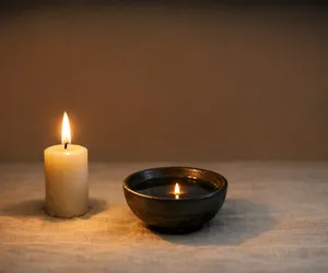 Candle reading: how to read the future in a flame