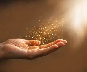 Fate Line on Your Palm: What Does It Mean?