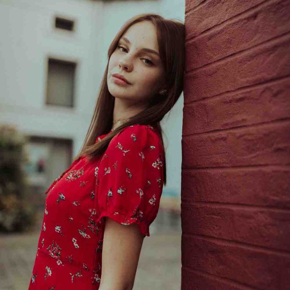 The “Pick Me Girl”: Why Is She So Problematic?