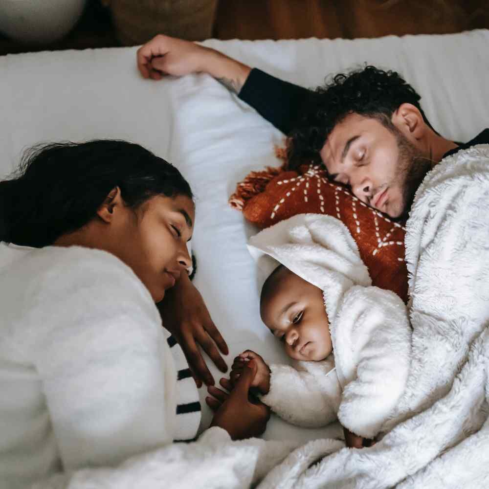 Attachment Theory: What Does It Say? Why Is It Crucial?